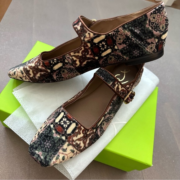 EUC Sam Edelman Women's Michaela Mary Jane Flats 11 Ivory Multi Velvet w. Box - Picture 2 of 5